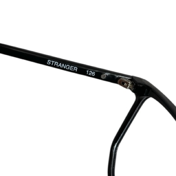 Quay Australia Black Sunglasses - Picture 5 of 6